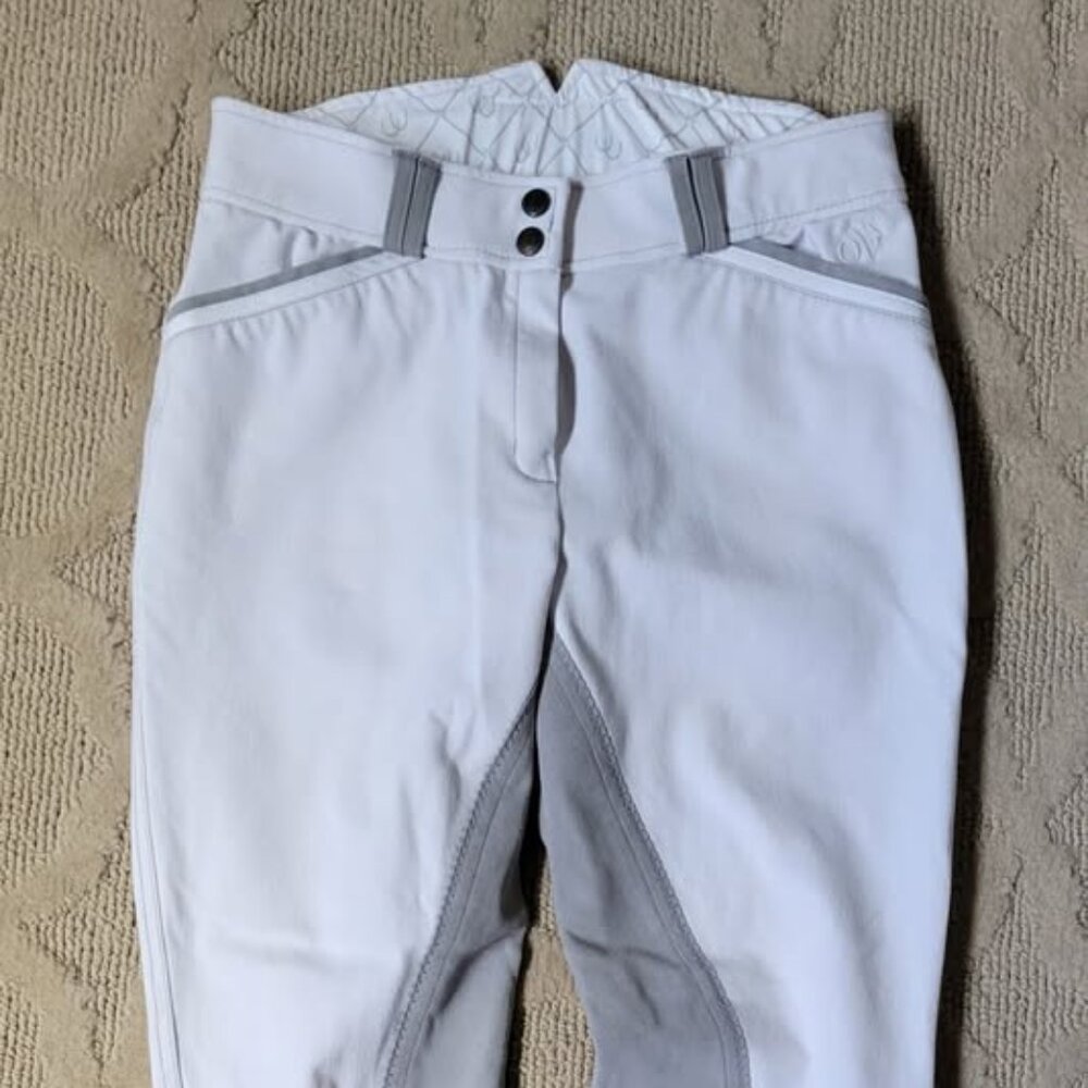 30R Ovation Celebrity Slim Secret Full Seat White Breeches Dressage